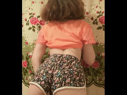 ❤️ Mozo sexy quitándose os calzóns ante a cámara ❤️ Vídeo de sexo en % gl.sexarxiv.ru % ❌