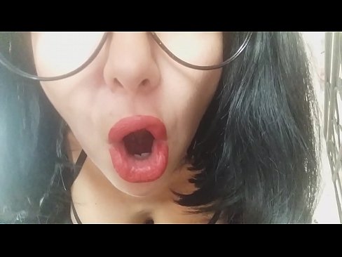 ❤️ Querida, a túa madrastra non te deixa ir hoxe á escola... necesitote demasiado... ❤️ Vídeo de sexo en % gl.sexarxiv.ru % ❌